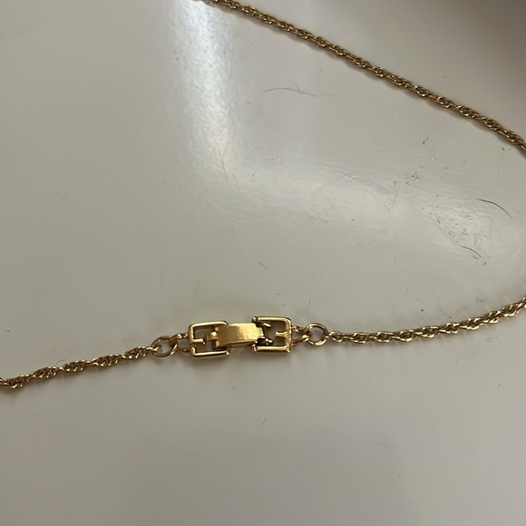 Givenchy Necklace - G Bow Rhinestone- Gold Plated - Picture 6 of 7